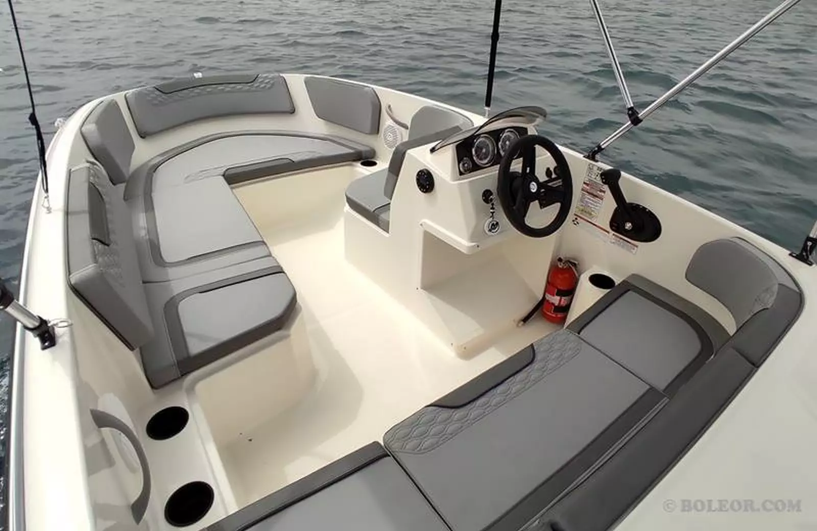 Boat without licence / B480 Calypso (4p)