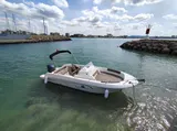 Speedboat with licence / Q670 Atlas (7-10p)