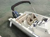 Speedboat with licence / Q670 Atlas (7-10p)