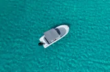 Speedboat with licence / Q670 Atlas (7-10p)
