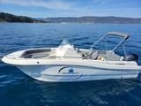 Speedboat with licence / J750 Pacific Craft (12p)