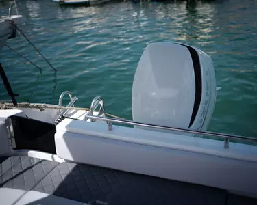 Boat with skipper / JS780 Saver (9p)