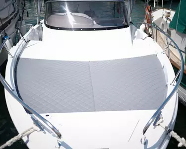 Boat with skipper / JS780 Saver (9p)